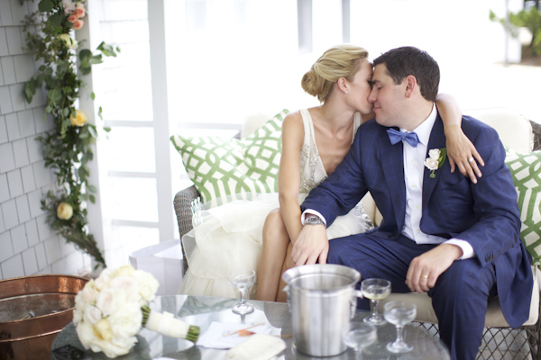 intimate New Jersey wedding at Haven Beach, photos by Sarah DiCicco Photography | via junebugweddings.com