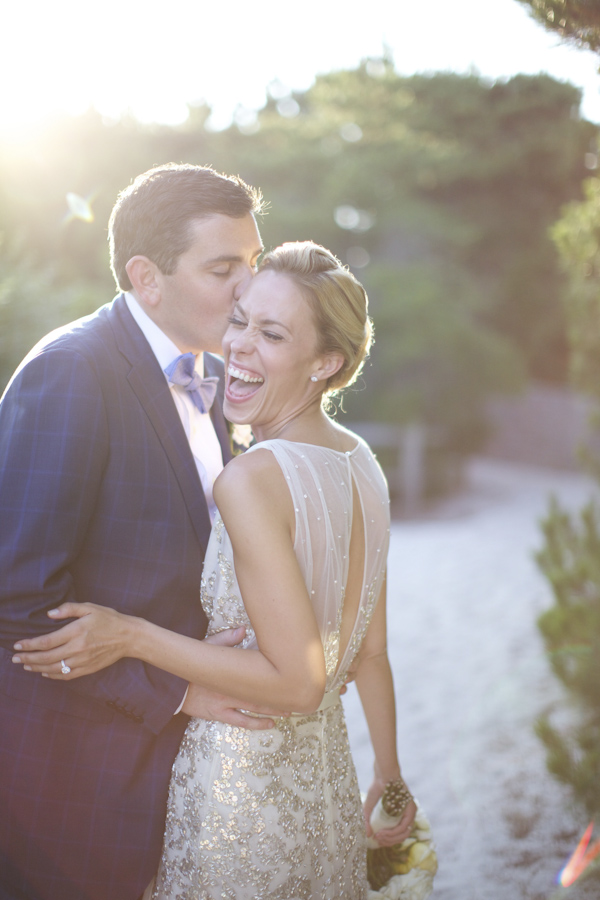 intimate New Jersey wedding at Haven Beach, photos by Sarah DiCicco Photography | via junebugweddings.com