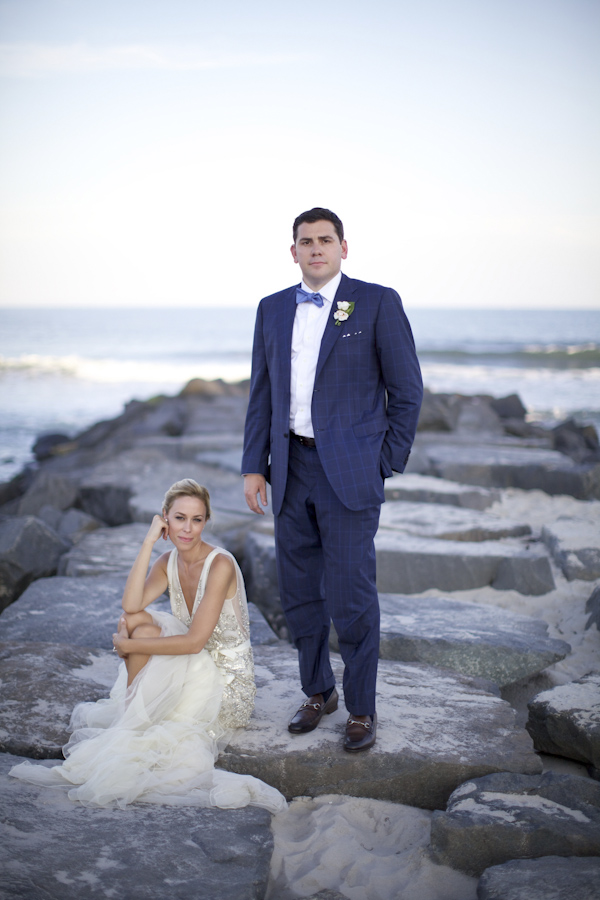 intimate New Jersey wedding at Haven Beach, photos by Sarah DiCicco Photography | via junebugweddings.com