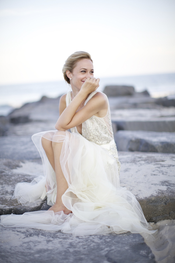 intimate New Jersey wedding at Haven Beach, photos by Sarah DiCicco Photography | via junebugweddings.com