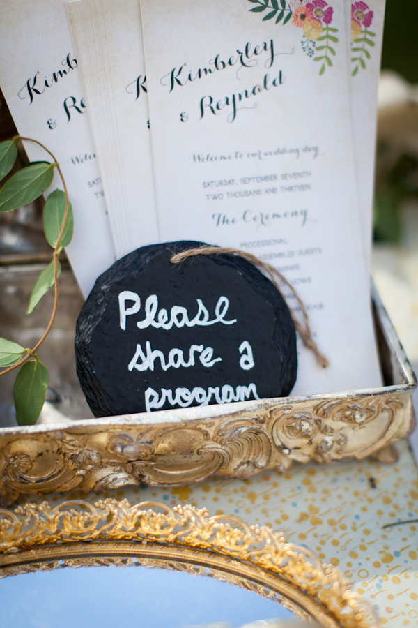 peach and cream rustic winery wedding in Naramata, BC with photos by Whitney Lane Photography | via junebugweddings.com