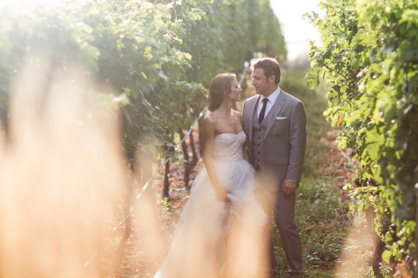 peach and cream rustic winery wedding in Naramata, BC with photos by Whitney Lane Photography | via junebugweddings.com