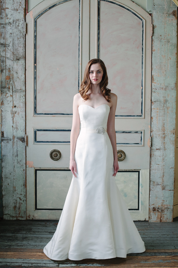 spring 2015 bridal collection by Sareh Nouri | via junebugweddings.com (8)