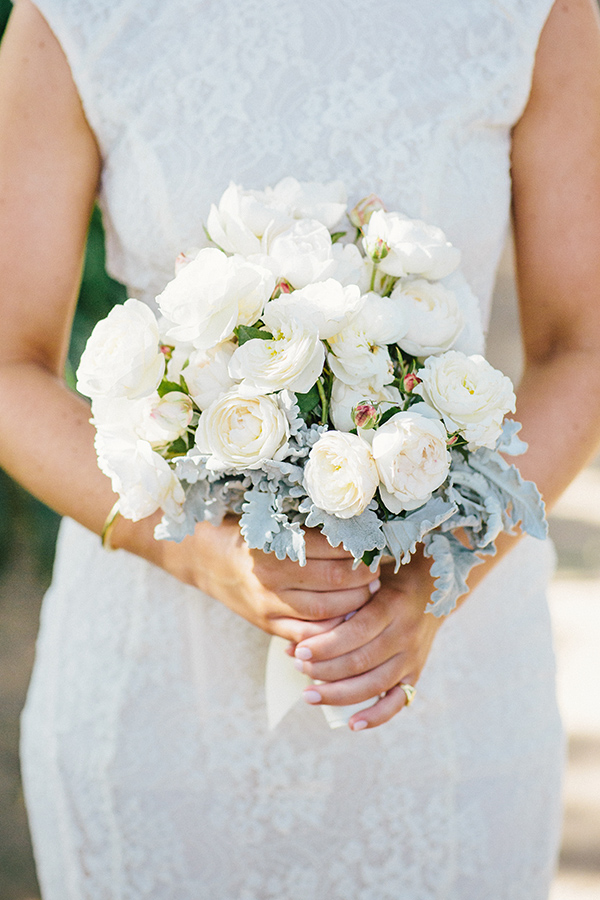 charming Australia wedding with gorgeous wedding party style, photo by Hannah Blackmore Photography | via junebugweddings.com