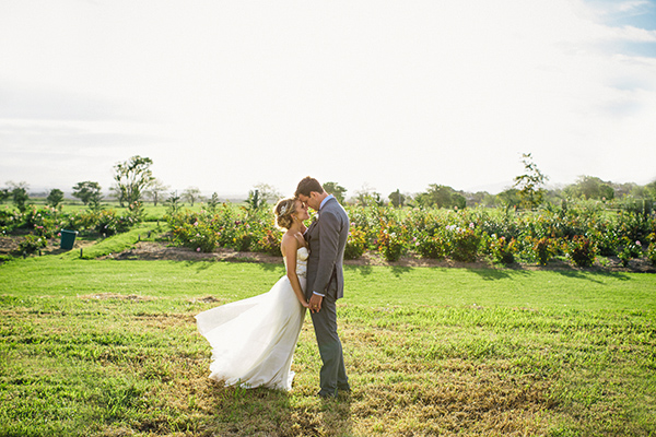 charming Australia wedding with gorgeous wedding party style, photo by Hannah Blackmore Photography | via junebugweddings.com