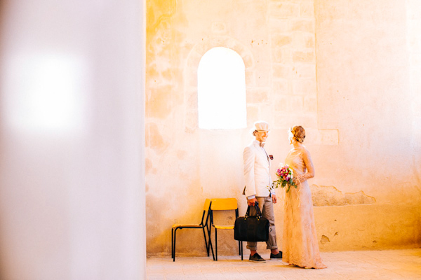 elopement inspiration photo shoot in Sicily, Italy with photography by Stefano Santucci | via junebugweddings.com