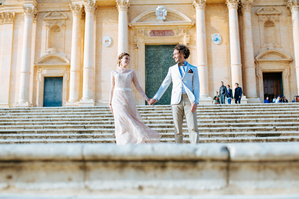 elopement inspiration photo shoot in Sicily, Italy with photography by Stefano Santucci | via junebugweddings.com