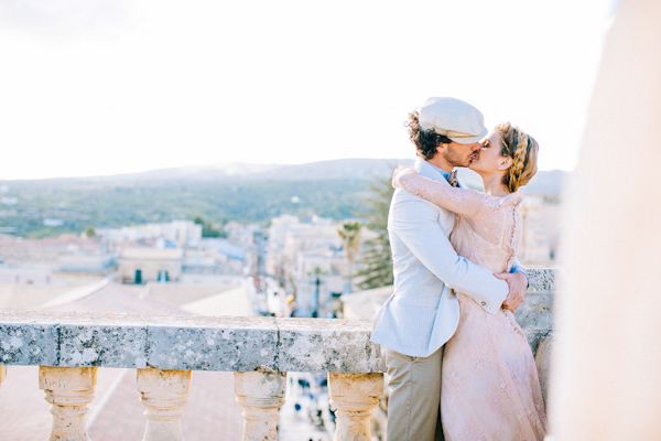 elopement inspiration photo shoot in Sicily, Italy with photography by Stefano Santucci | via junebugweddings.com