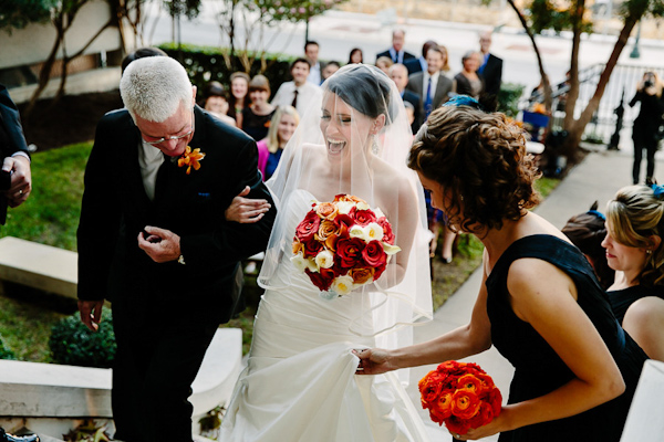 fall wedding at Hotel Ella in Austin, Texas with photos by Caroline + Ben Photography | via junebugweddings.com (14)