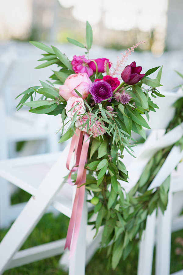 romantic and lush pink wedding, photo by matthew moore photography | via junebugweddings.com