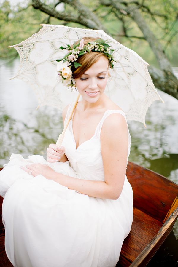 darling countryside wedding inspiration photo shoot, photo by L Hewitt Photography | via junebugweddings.com