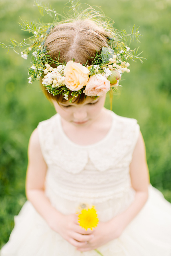 darling countryside wedding inspiration photo shoot, photo by L Hewitt Photography | via junebugweddings.com