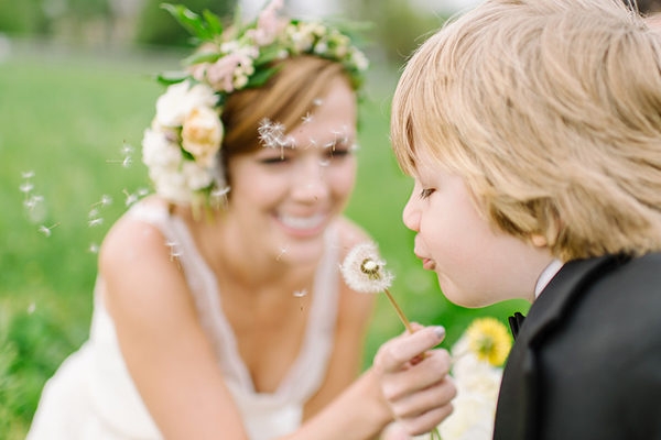 darling countryside wedding inspiration photo shoot, photo by L Hewitt Photography | via junebugweddings.com