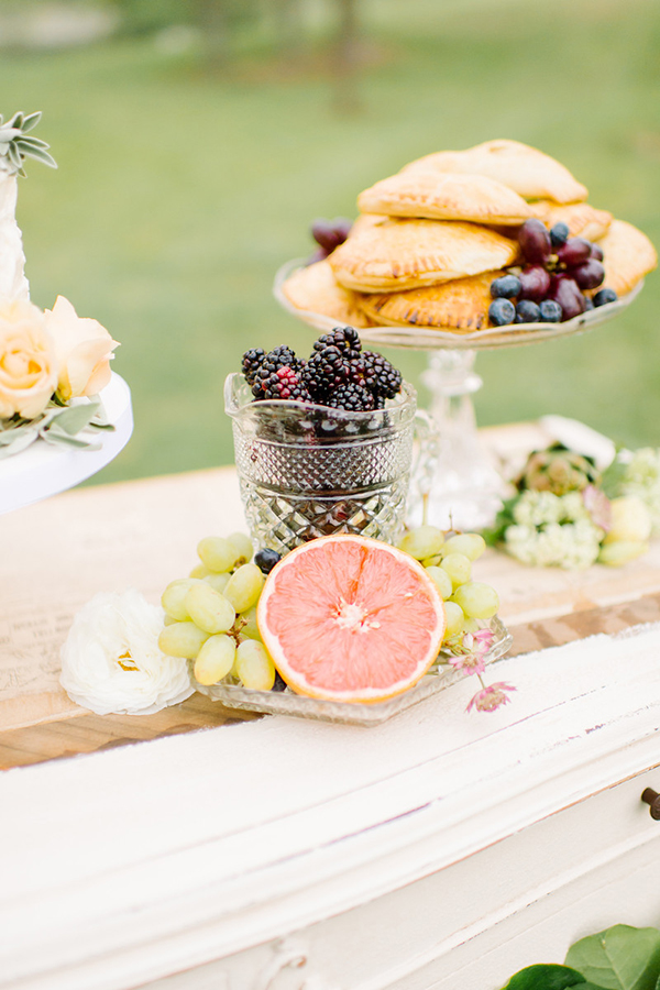 darling countryside wedding inspiration photo shoot, photo by L Hewitt Photography | via junebugweddings.com