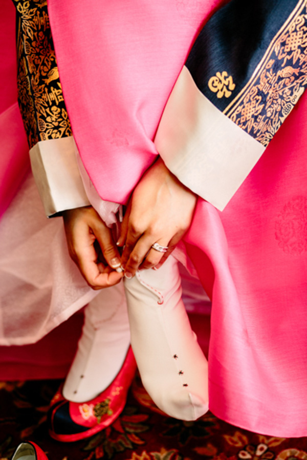 Chic Multicultural Bridal Style, Photo by Caroline + Ben Photography | via junebugweddings.com