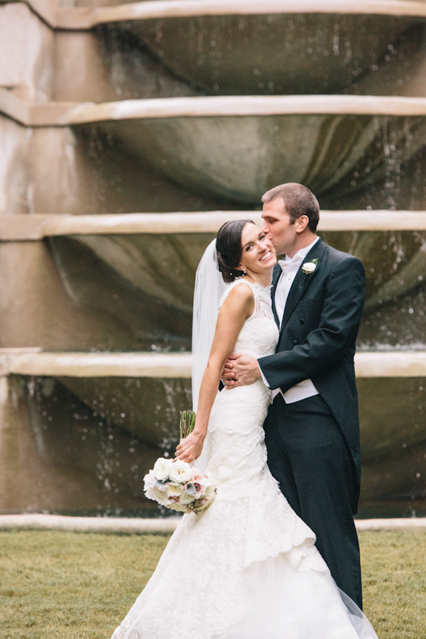 classic southern wedding in Atlanta, photo by Vue Photography | via junebugweddings.com