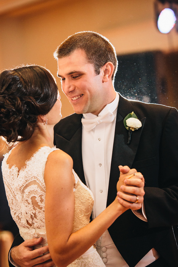 classic southern wedding in Atlanta, photo by Vue Photography | via junebugweddings.com