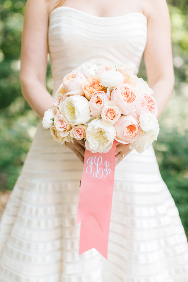 coral and navy nautical wedding on Lake Michigan, photo by Harrison Studio | via junebugweddings.com