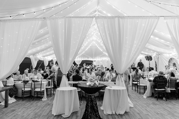 coral and navy nautical wedding on Lake Michigan, photo by Harrison Studio | via junebugweddings.com