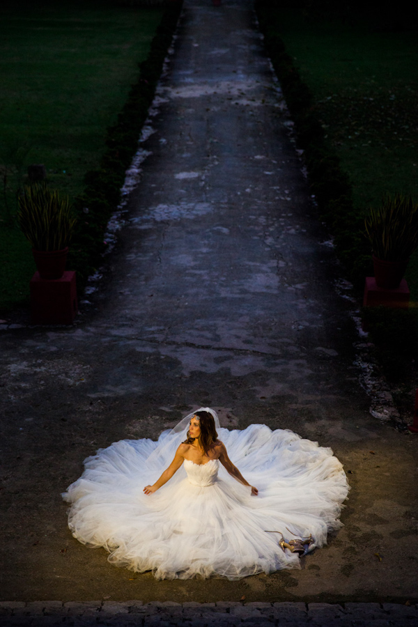 destination wedding at the Hacienda Uayamon in Campeche, Mexico, photo by Aaron Morris of Chrisman Studios | via junebugweddings.com