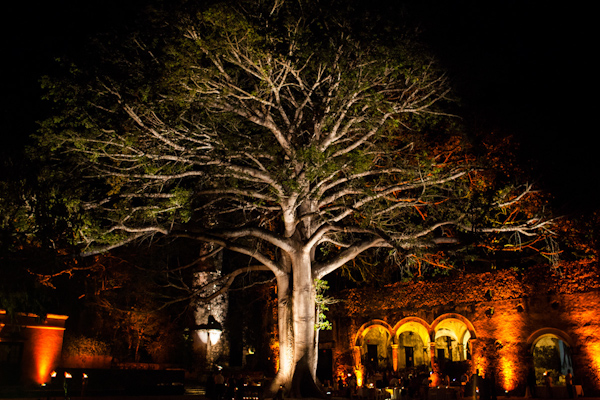 destination wedding at the Hacienda Uayamon in Campeche, Mexico, photo by Aaron Morris of Chrisman Studios | via junebugweddings.com