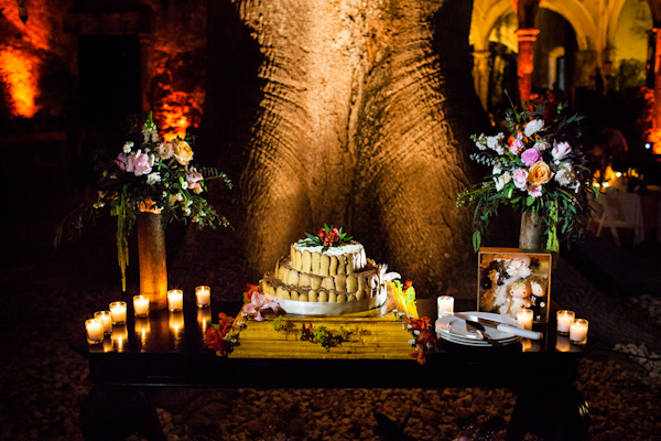 destination wedding at the Hacienda Uayamon in Campeche, Mexico, photo by Aaron Morris of Chrisman Studios | via junebugweddings.com