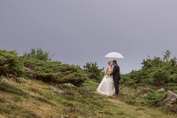 sophisticated multicultural fusion bridal style, photo by Anna Lauridsen Kullafoto | via junebugweddings.com