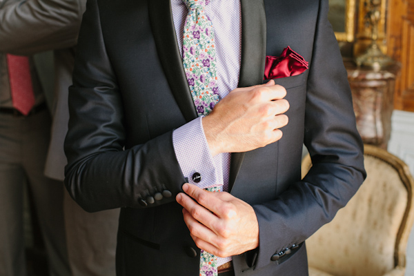 intimate destination wedding in Paris, photo by Ophelia and Romeo Photographers | via junebugweddings.com