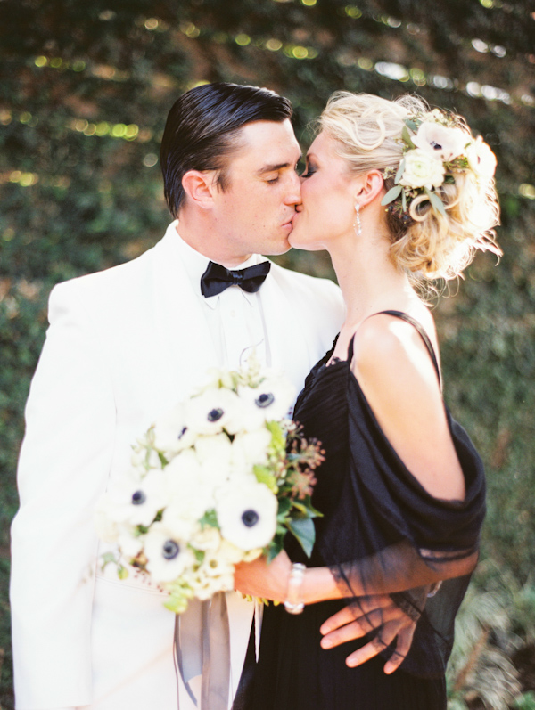 organic black & white wedding inspiration photo shoot, photo by Taylor Lord Photography | via junebugweddings.com