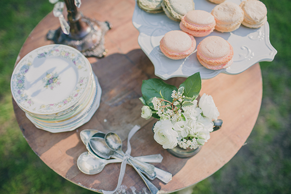 Pride and Prejudice Inspired Photo Shoot, Photo by Sarah Stephens Photography | via junebugweddings.com