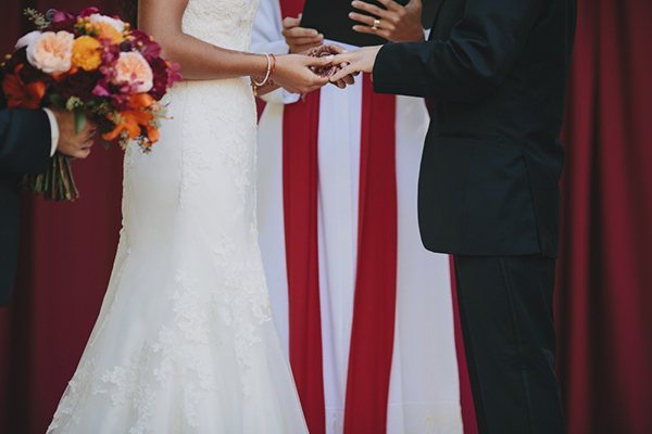 Spectacular Western and Hindu Wedding, Photo by Bryan and Mae | via junebugweddings.com