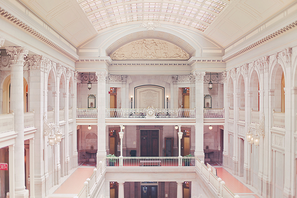 Timeless Ethereal Bridal Style, photo by LindseyK Photography | via Junebugweddings.com