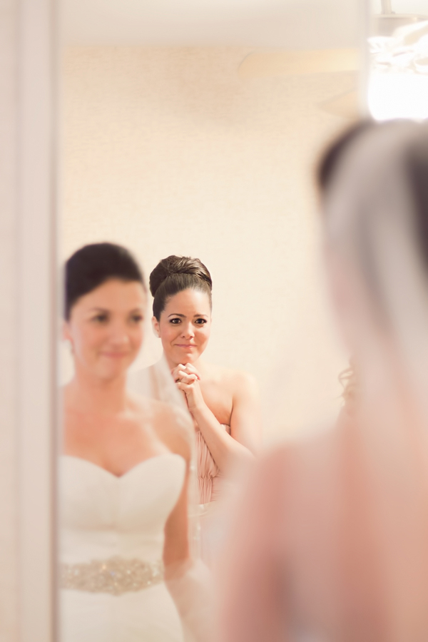 Timeless Ethereal Bridal Style, photo by LindseyK Photography | via Junebugweddings.com