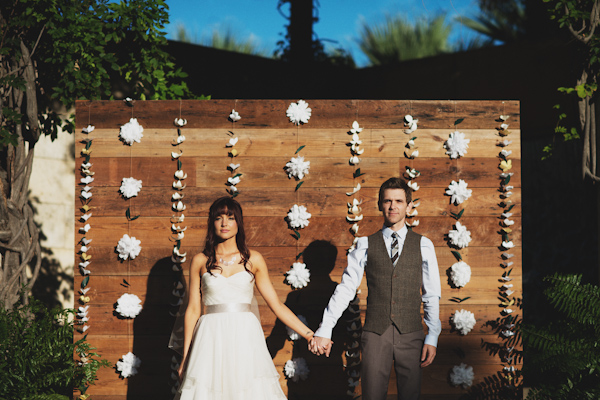 garden wedding flower decor, photo by Erick Clausen | via junebugweddings.com