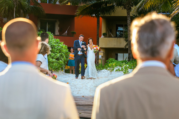 bride's entrance, photo by Zasil Studio | via junebugweddings.com