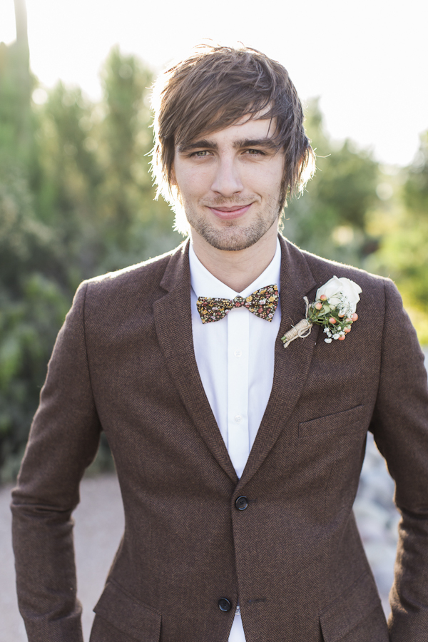 groom's tweed suit from Topman, photo by Rachel Solomon | via junebugweddings.com