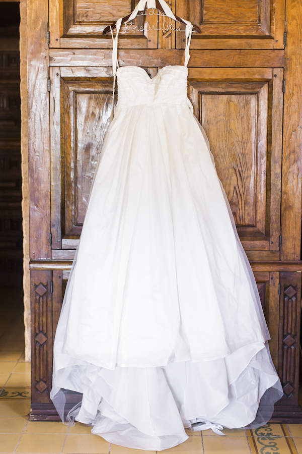 rustic wedding dress by Vera Wang, photo by Rachel Solomon | via junebugweddings.com