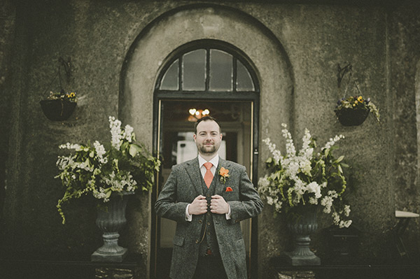 destination wedding in Ireland, photo by Savo Photography | via junebugweddings.com