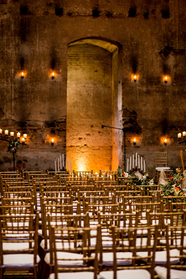 destination wedding in La Antigua, Guatemala with photos by davina + daniel | via junebugweddings.com (74)