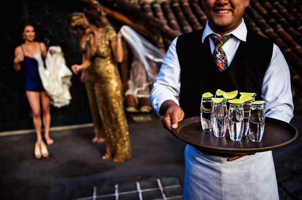 destination wedding in La Antigua, Guatemala with photos by davina + daniel | via junebugweddings.com (89)