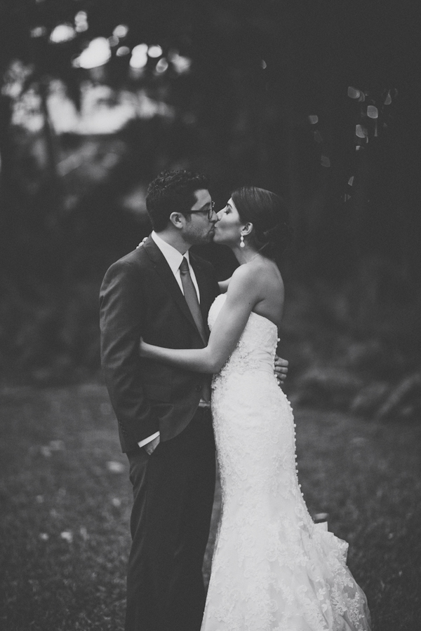 elegant wedding at the Villa Woodbine in Coconut Grove, photo by Jonathan Connolly Photography | via junebugweddings.com (13)