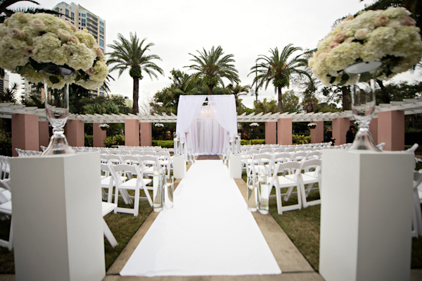 glamorous bridal party style, photo by Kristen Weaver Photography | via junebugweddings.com