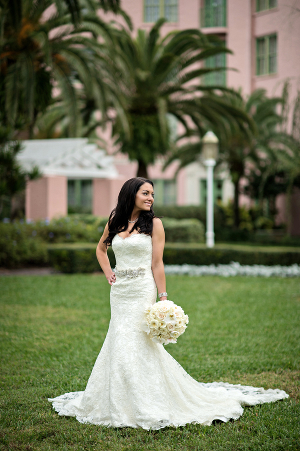 glamorous bridal party style, photo by Kristen Weaver Photography | via junebugweddings.com