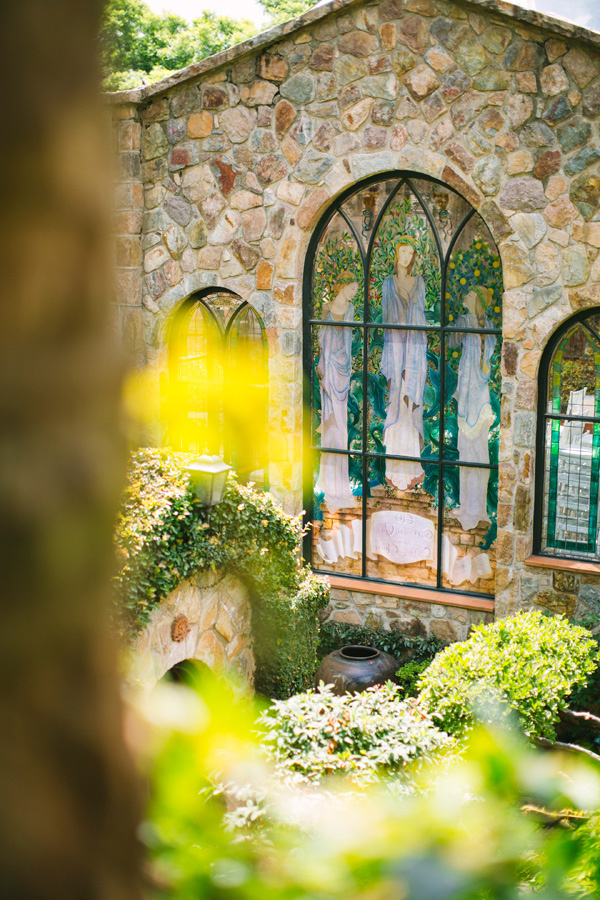 gold and cream wedding in Johannesburg, South Africa, photo by Adam Alex | via junebugweddings.com