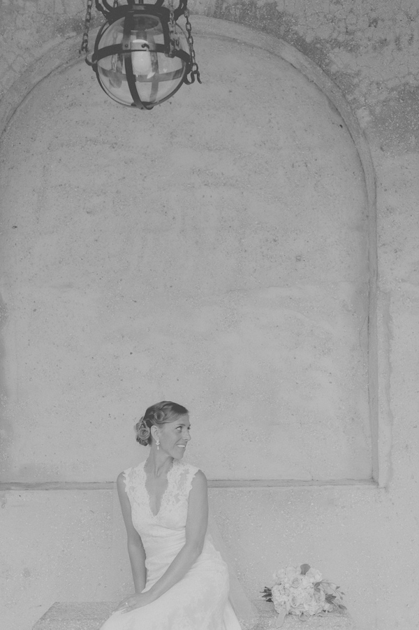 bridal portrait, photo by Still55 Photography | via junebugweddings.com