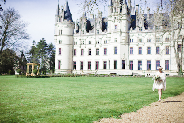 Parisian elopement inspiration photo shoot at the Château de Challain, photo by Cat Hepple Photography | via junebugweddings.com