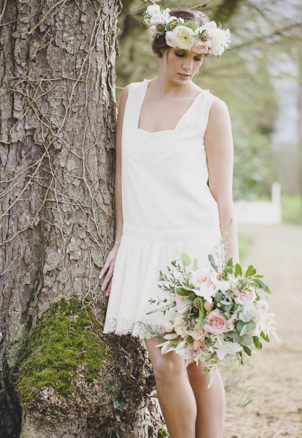 Parisian elopement inspiration photo shoot at the Château de Challain, photo by Cat Hepple Photography | via junebugweddings.com