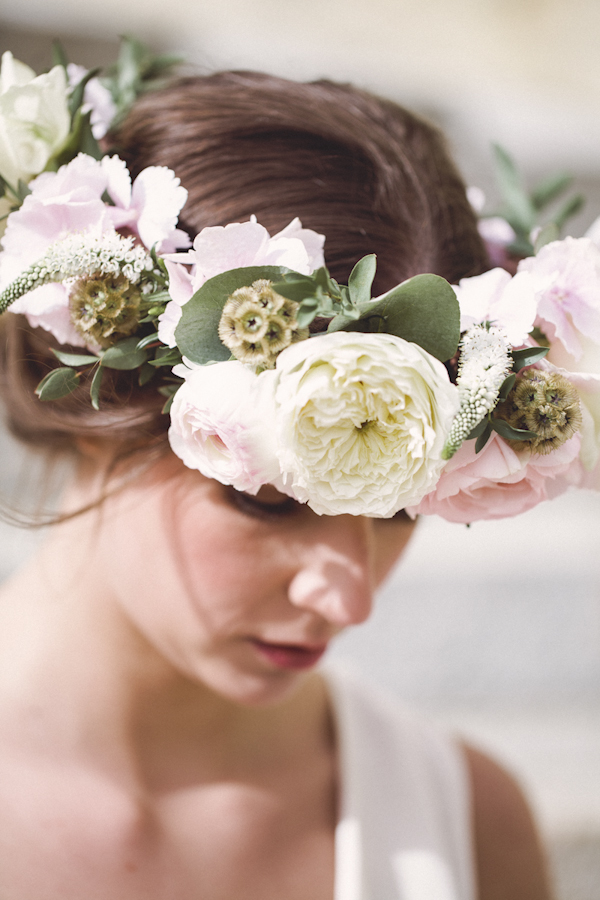 Parisian elopement inspiration photo shoot at the Château de Challain, photo by Cat Hepple Photography | via junebugweddings.com