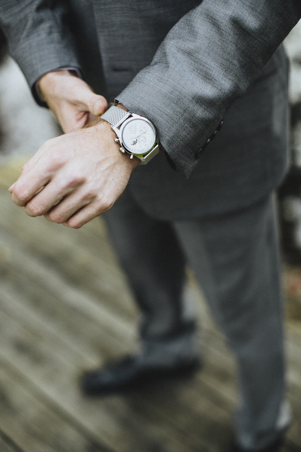 rustic wedding at The Old Edwards Inn, photo by Jonathan Connolly Photography | via junebugweddings.com (27)