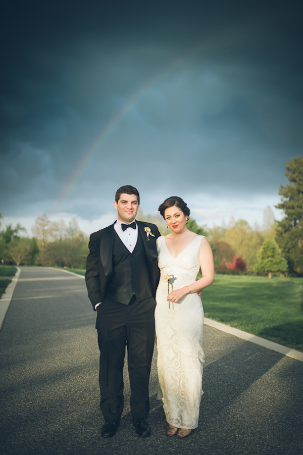 secret garden wedding in Baltimore, photo by L Hewitt Photography | via junebugweddings.com